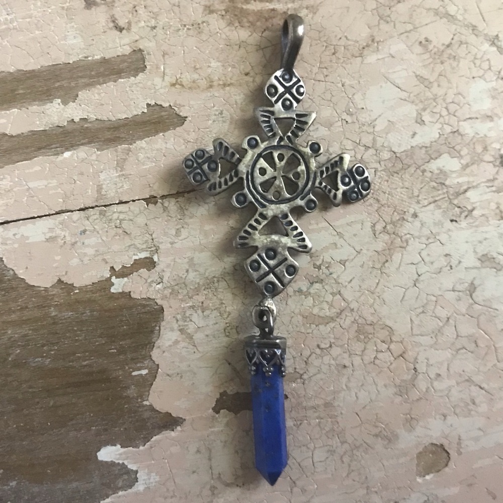 Sterling silver and blue filigree cross pendant 925